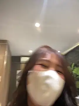 Onee-Chew online show from March 2026 12:00:01 PM