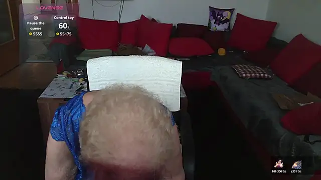 Snapshot of HeisseomaOriginal chatting on December 2025 12:32:01 PM HeisseomaOriginal online show from December 2025 12:32:01 PM