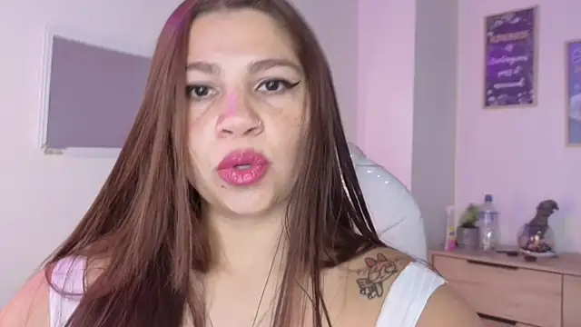 Snapshot of bluee_hazell chatting on July 2026 11:16:02 AM bluee hazell online show from July 2026 11:16:02 AM