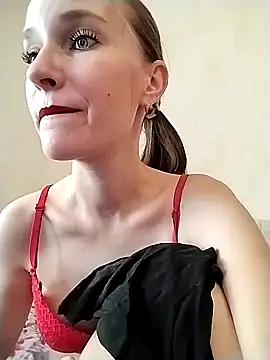 AimeeFair online show from February 2025 10:28:01 AM