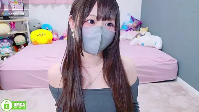 -M Hinano  online show from October 2025 01:54:02 PM