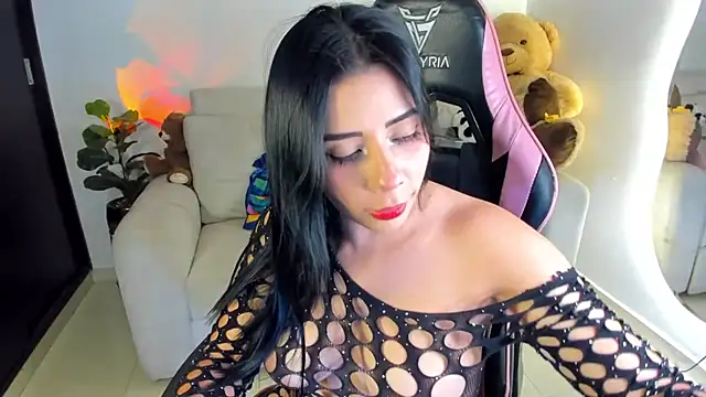 Snapshot of eval_lee18 chatting on October 2025 02:23:02 AM eval lee18 online show from October 2025 02:23:02 AM