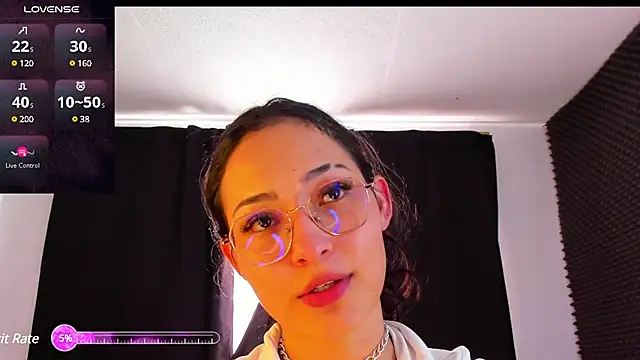 Snapshot of rosario215B chatting on January 2025 08:37:02 PM rosario215B online show from January 2025 08:37:02 PM