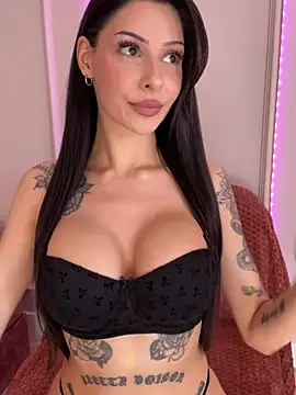 Snapshot of Sassy-Susie chatting on April 2026 01:53:01 PM Sassy-Susie online show from April 2026 01:53:01 PM