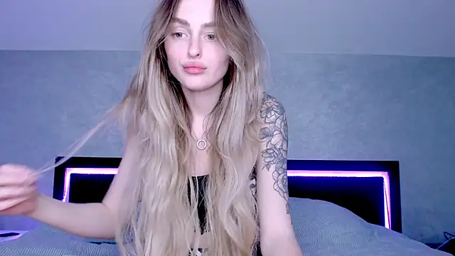 Snapshot of RIta_orr chatting on February 2025 08:43:02 PM RIta orr online show from February 2025 08:43:02 PM