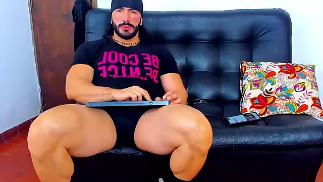 AlfredWalker online show from February 2025 01:28:01 PM