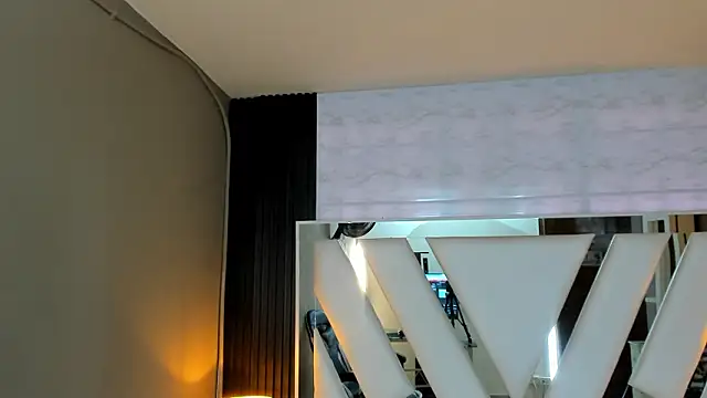 Snapshot of Linda4Petite chatting on March 2026 06:11:01 PM Linda4Petite online show from March 2026 06:11:01 PM