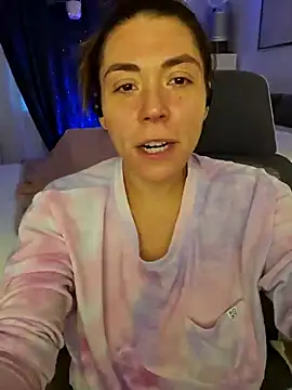 Ellie-L-Elizabeth online show from December 2024 12:55:01 PM