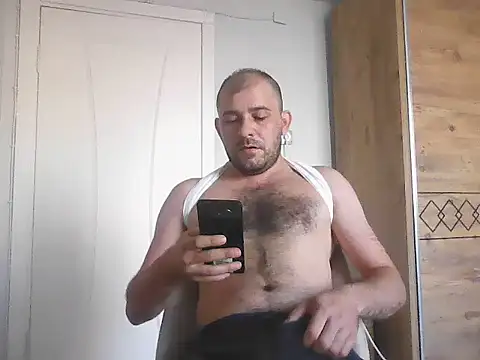 Snapshot of NiiiRvaNaa chatting on September 2025 05:07:01 AM NiiiRvaNaa online show from September 2025 05:07:01 AM