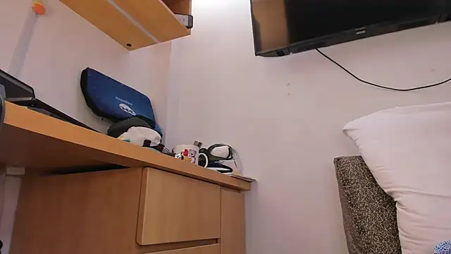 Snapshot of MikeMiller2 chatting on April 2026 02:03:01 PM MikeMiller2 online show from April 2026 02:03:01 PM