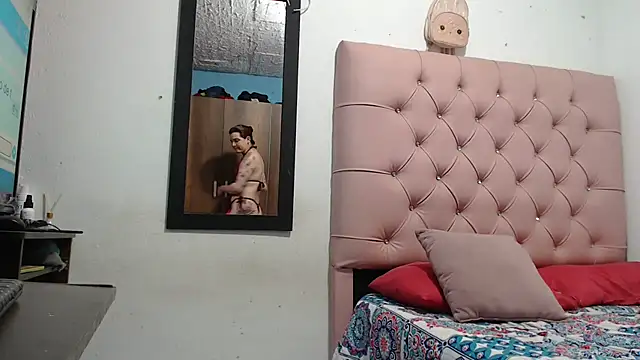 Snapshot of sabrinagee321930 chatting on December 2024 11:34:02 AM sabrinagee321930 online show from December 2024 11:34:02 AM