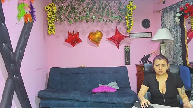 Snapshot of lesbiancuple chatting on March 2026 11:48:01 AM lesbiancuple online show from March 2026 11:48:01 AM