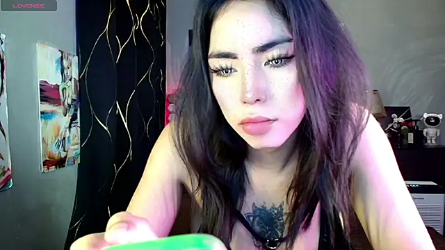 Snapshot of Hot_Metallica69 chatting on April 2026 10:20:02 AM Hot Metallica69 online show from April 2026 10:20:02 AM