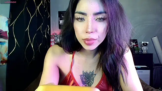 Snapshot of Hot_Metallica69 chatting on April 2026 10:42:01 AM Hot Metallica69 online show from April 2026 10:42:01 AM