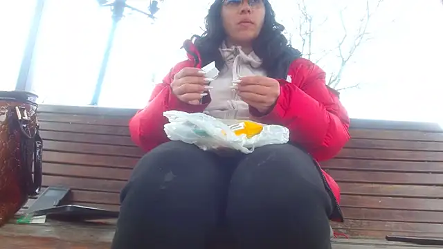 Snapshot of SquirtyMellissaLabia chatting on March 2025 09:51:01 AM SquirtyMellissaLabia online show from March 2025 09:51:01 AM