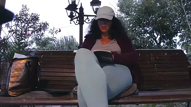 Snapshot of SquirtyMellissaLabia chatting on September 2025 04:29:01 PM SquirtyMellissaLabia online show from September 2025 04:29:01 PM