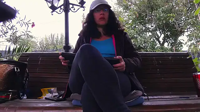 Snapshot of SquirtyMellissaLabia chatting on September 2025 06:07:02 AM SquirtyMellissaLabia online show from September 2025 06:07:02 AM