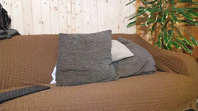 Snapshot of SquirtyMellissaLabia chatting on November 2025 06:08:01 PM SquirtyMellissaLabia online show from November 2025 06:08:01 PM