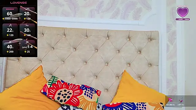 Snapshot of KarinaNoir chatting on February 2026 03:15:01 AM KarinaNoir online show from February 2026 03:15:01 AM