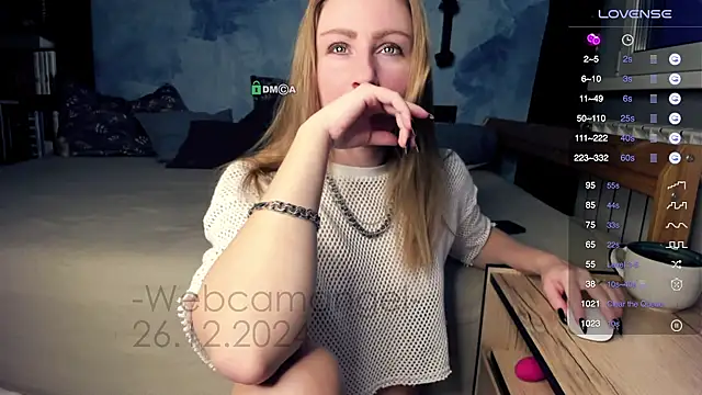 Snapshot of Web-cam-angel chatting on December 2024 01:54:02 PM Web-cam-angel online show from December 2024 01:54:02 PM