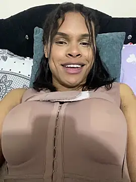 Snapshot of _diamondpamela chatting on March 2026 08:37:01 PM diamondpamela online show from March 2026 08:37:01 PM