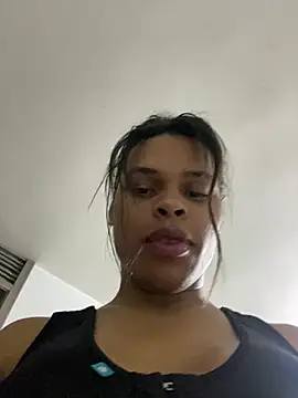 Snapshot of _diamondpamela chatting on May 2026 01:56:01 AM diamondpamela online show from May 2026 01:56:01 AM