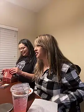 AriannaPena online show from January 2025 02:36:01 AM