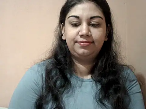 Snapshot of bellachow10 chatting on July 2026 05:58:02 AM bellachow10 online show from July 2026 05:58:02 AM