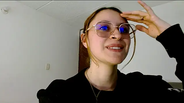 Juls winter  online show from March 2026 09:01:02 PM