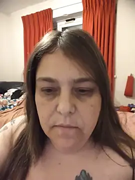 HouseWifeWhore Milf online show from June 2026 02:27:01 AM