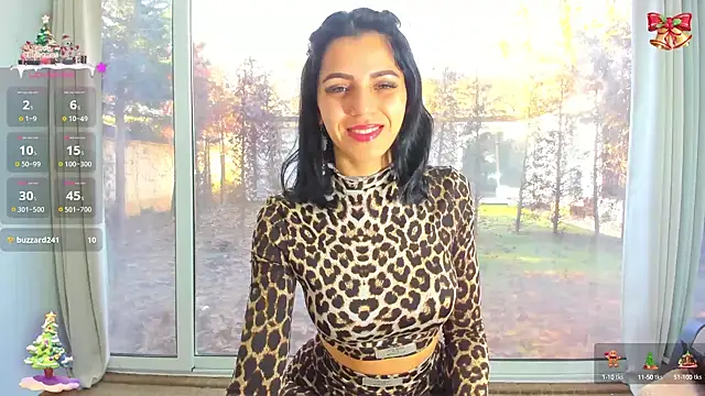 Snapshot of Sarabecker chatting on December 2024 09:32:02 AM Sarabecker online show from December 2024 09:32:02 AM