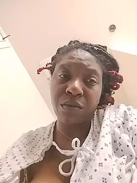 markquanna online show from October 2025 04:57:02 AM