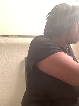 Snapshot of markquanna chatting on March 2026 09:23:01 AM markquanna online show from March 2026 09:23:01 AM