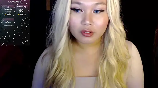 Snapshot of stacey_wills44 chatting on March 2025 09:45:01 PM stacey wills44 online show from March 2025 09:45:01 PM