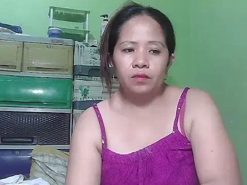 Snapshot of sweetlady_pinay chatting on April 2026 10:01:01 PM sweetlady pinay online show from April 2026 10:01:01 PM