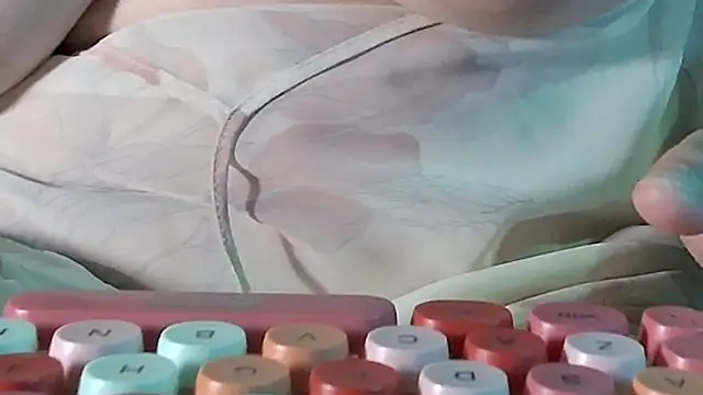 Lilmuh  online show from March 2025 03:18:02 AM