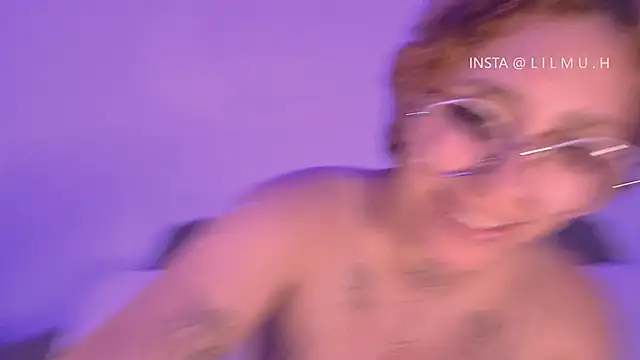 Lilmuh  online show from October 2025 11:39:01 PM