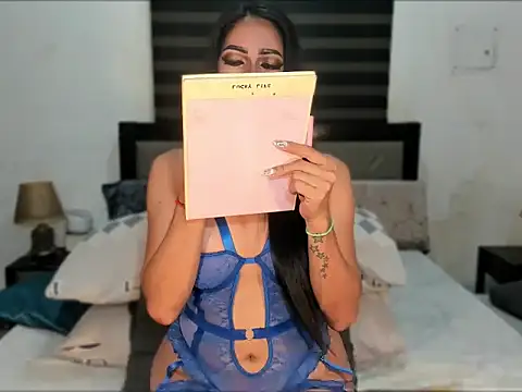 Johannah khalifa online show from April 2026 01:25:01 AM