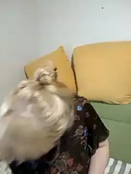 stefanyharper16 online show from November 2025 11:03:01 PM