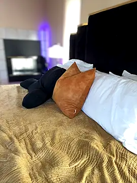 KarissaChantelle online show from September 2025 04:01:01 PM