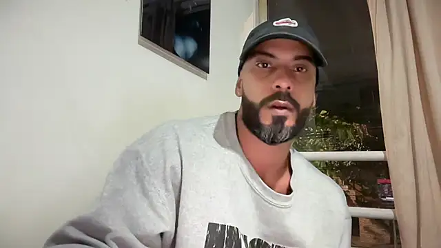 romeolovedark online show from February 2026 03:35:01 AM