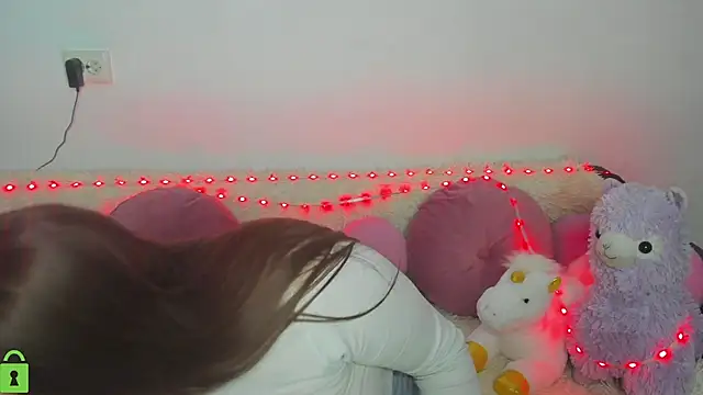 NataliEvans online show from December 2024 09:11:01 PM