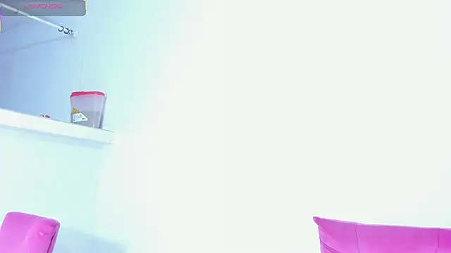 Snapshot of Daniik-big chatting on February 2025 09:58:02 AM Daniik-big online show from February 2025 09:58:02 AM