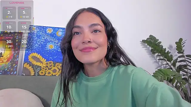 Snapshot of TIFFANYRUSSO chatting on March 2026 06:30:01 AM TIFFANYRUSSO online show from March 2026 06:30:01 AM