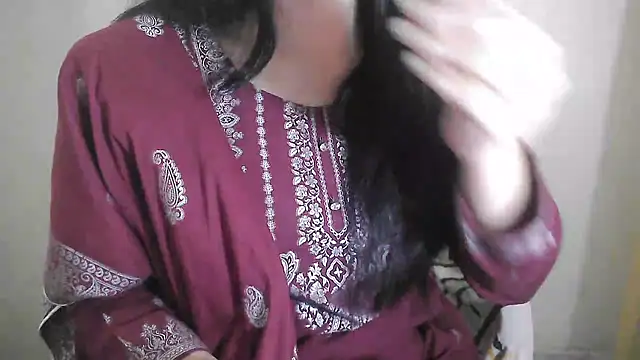 Snapshot of Chanchal--Navya chatting on January 2025 01:38:02 PM Chanchal--Navya online show from January 2025 01:38:02 PM