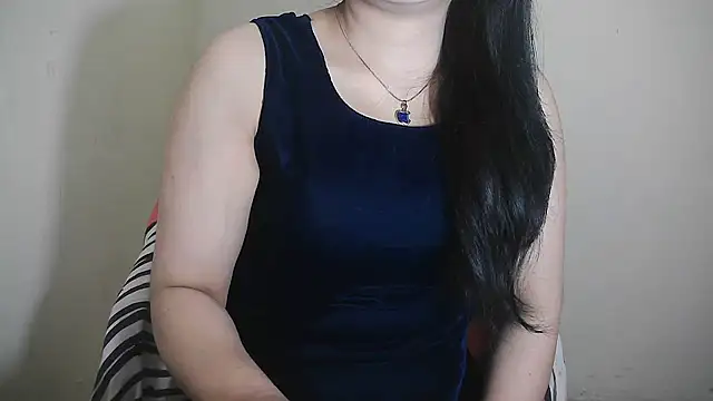 Snapshot of Chanchal--Navya chatting on January 2025 07:04:02 PM Chanchal--Navya online show from January 2025 07:04:02 PM