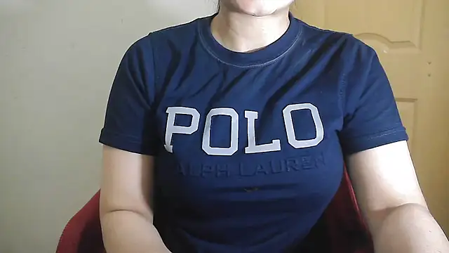 Snapshot of Chanchal--Navya chatting on February 2025 08:28:02 PM Chanchal--Navya online show from February 2025 08:28:02 PM