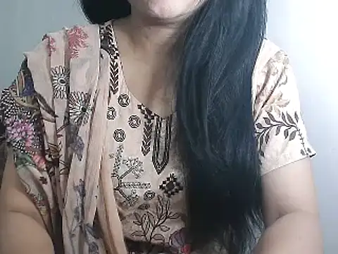 Snapshot of Chanchal--Navya chatting on September 2025 01:11:01 PM Chanchal--Navya online show from September 2025 01:11:01 PM