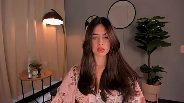 Snapshot of LiaPearce chatting on March 2025 12:56:02 PM LiaPearce online show from March 2025 12:56:02 PM