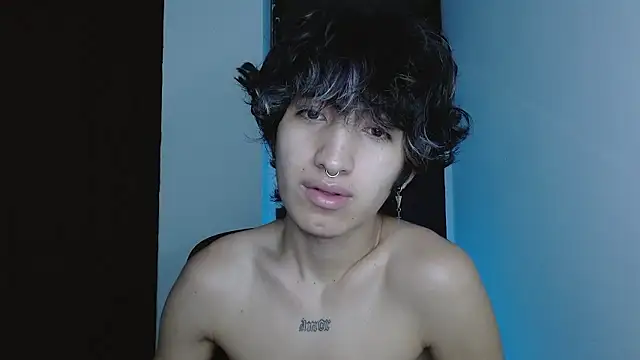 littlextreme online show from January 2026 05:44:01 AM